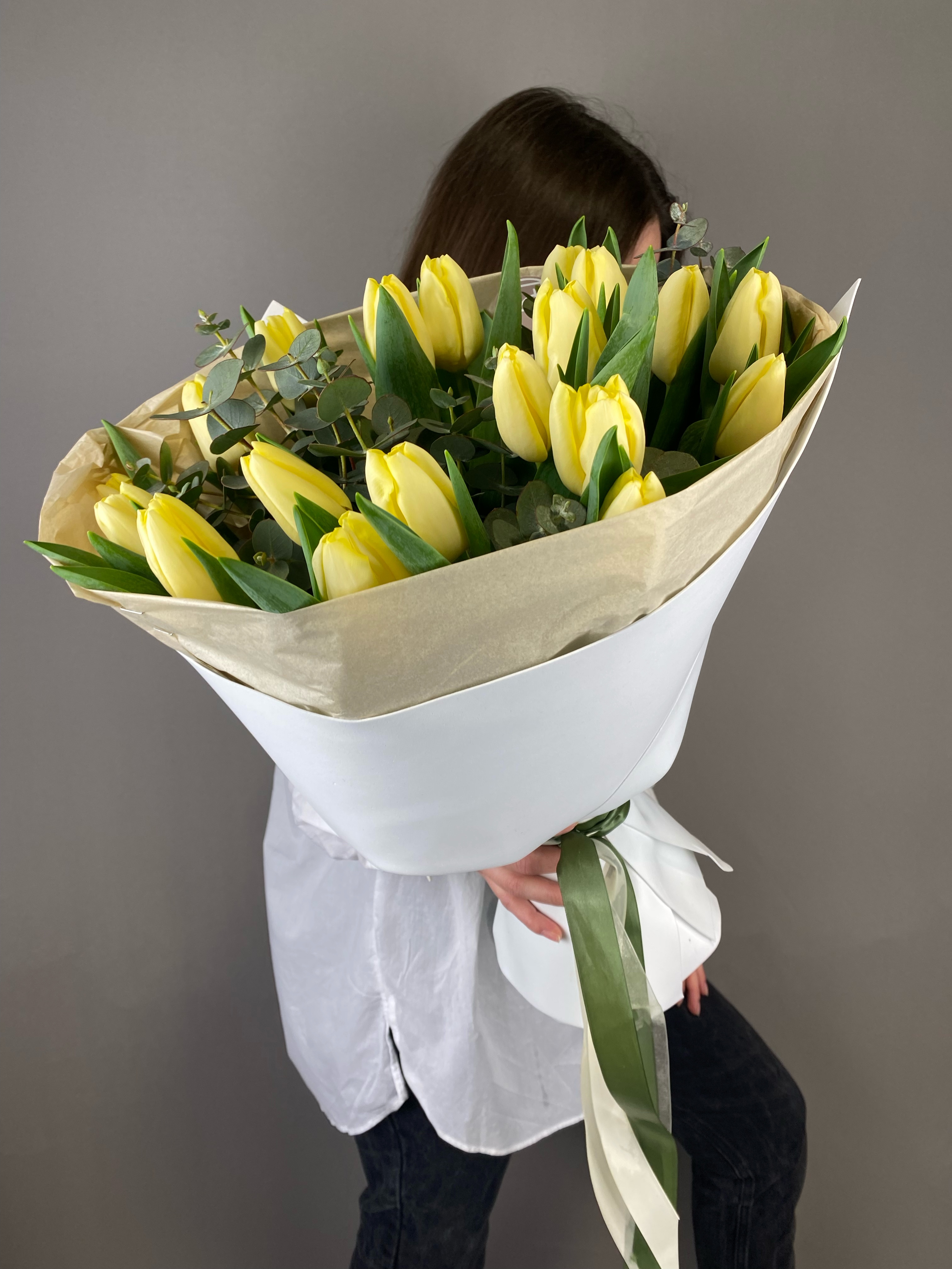 Сиреневые пионовидные тюльпаны с атласной лентой, 25шт.